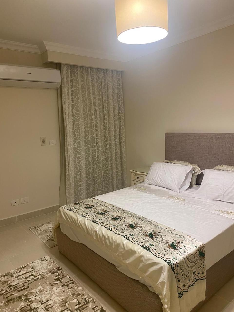 Apartment Elrehab M *